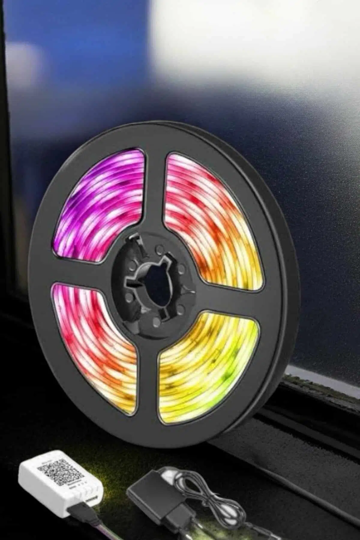 5 Metre Şerit Led Rgb Işıklı Kumandalı Güç Adaptörü Her Ortama Uygun 5 Metre Şerit Led Rgb Işıklı Kumandalı Güç Adaptörü Her Ortama Uygun