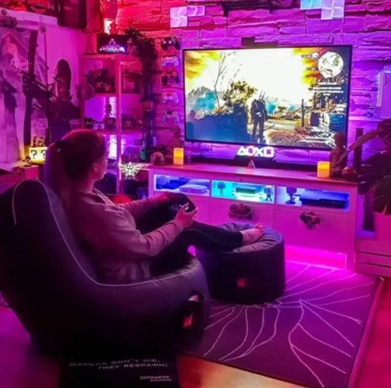 Zhltools Kumandalı 5 Metre Tek Çipli Rgb Şerit Led Zhltools Kumandalı 5 Metre Tek Çipli Rgb Şerit Led