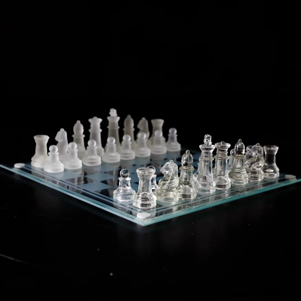 Glass Chess Cam Satranç Takımı (25 cm x 25 cm) Glass Chess Cam Satranç Takımı (25 cm x 25 cm)