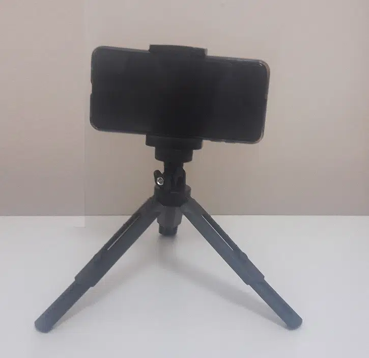 Mini Ayarlanabilir Selfie Tripod 20 Cm Mini Ayarlanabilir Selfie Tripod 20 Cm