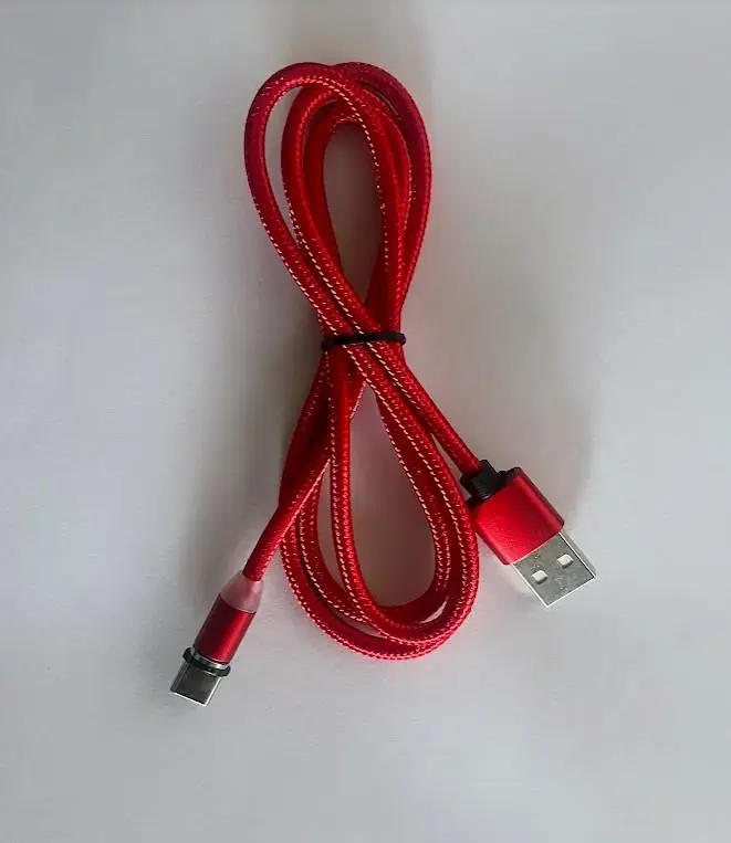 SepeteGelsin Mıknatıs Uçlu Şarj Kablosu 100Cm Type-C, Mikro Usb ve Lightnin 3 Farklı Uç Bir Arada Kırmızı