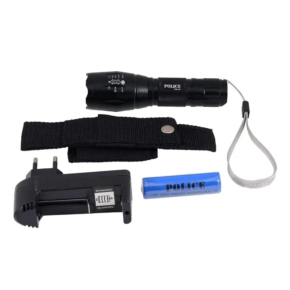 Police Ps-44 Cree T6 Led + Zoom Şarj Edilebilir El Feneri Police Ps-44 Cree T6 Led + Zoom Şarj Edilebilir El Feneri