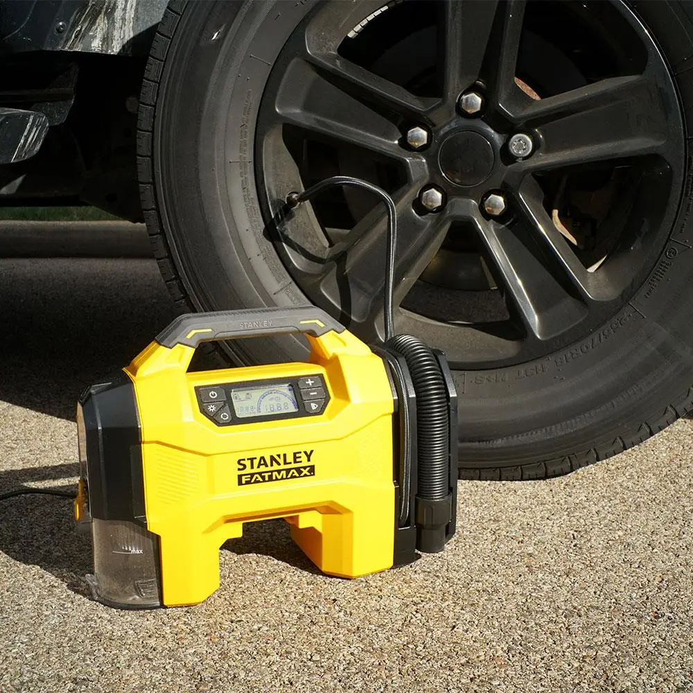 STANLEY SXVI02001 12V/18V 160 PSI Dijital Göstergeli Lastik&Yatak Şişirme+Araç Süpürgesi (Akü Dahil Değildir) SXVI02001 STANLEY SXVI02001 12V/18V 160 PSI Dijital Göstergeli Lastik&Yatak Şişirme+Araç Süpürgesi (Akü Dahil Değildir) SXVI02001