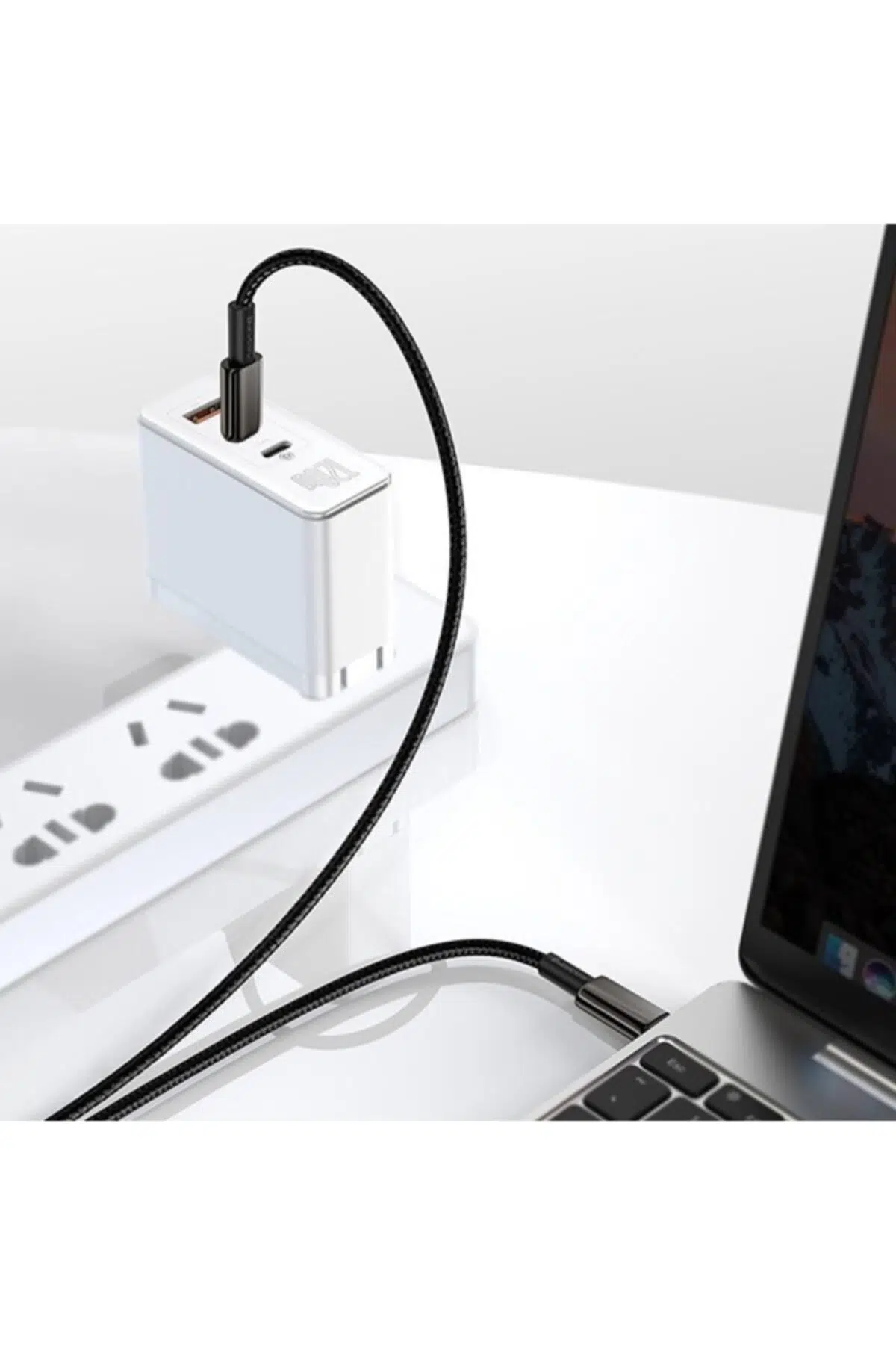Tungsten Gold Pd100w Şarj Kablosu Usb C To Usb C Kablo 2 Metre Tungsten Gold Pd100w Şarj Kablosu Usb C To Usb C Kablo 2 Metre
